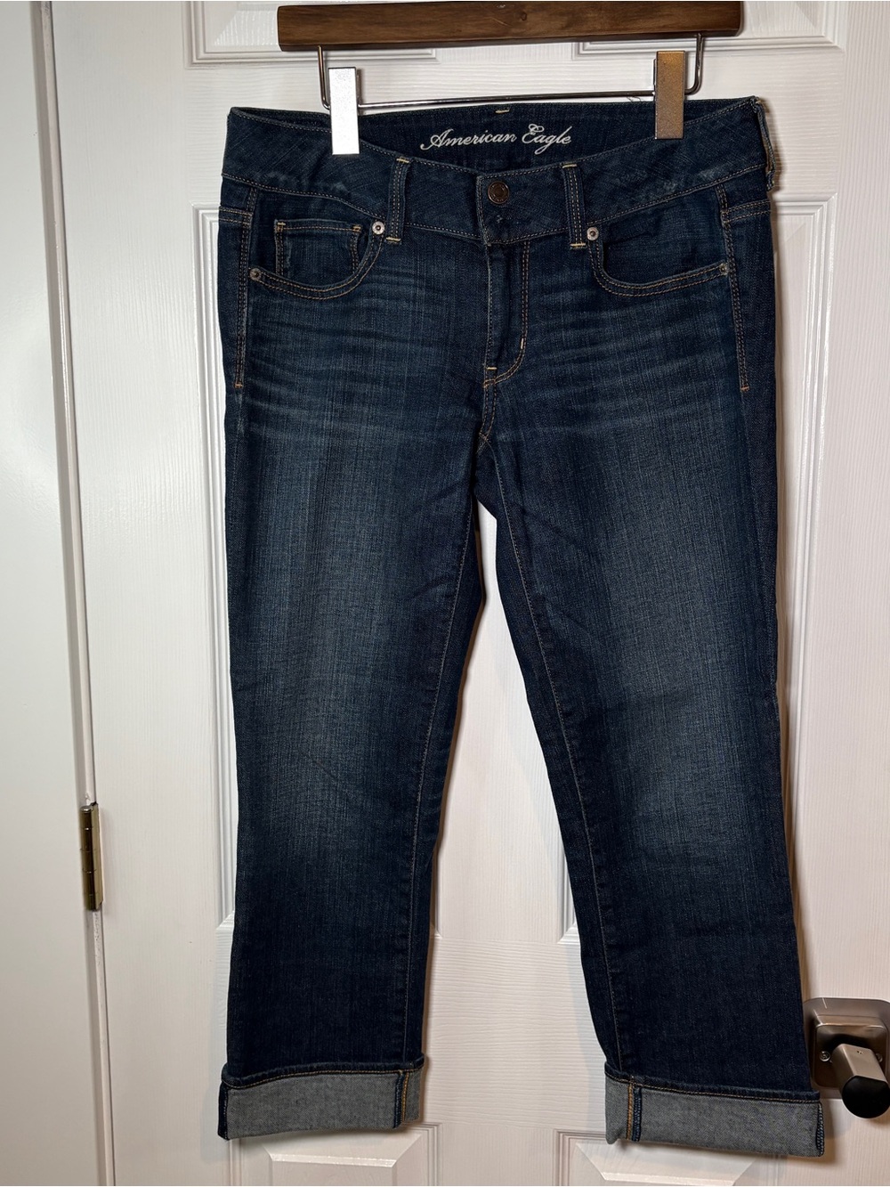 American Eagle Outfitters Dark Indigo Cropped Women’s Artist Cropped Jeans 6